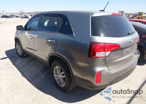2015 Kia Sorento Lx z USA, uszkodzony, nr VIN 5XYKT3A66FG591944